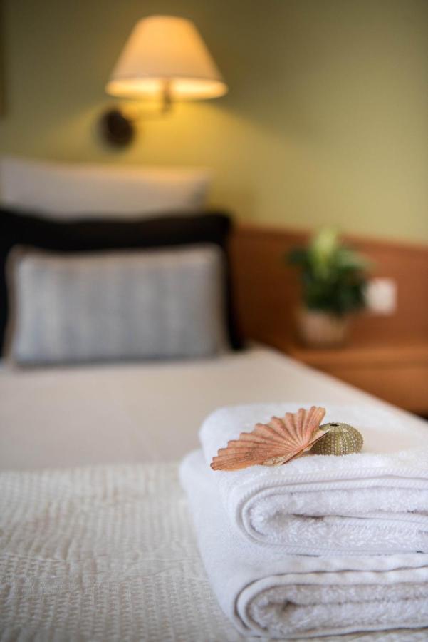 Spira Studios & Apartments In The Heart Of לגאנאס מראה חיצוני תמונה