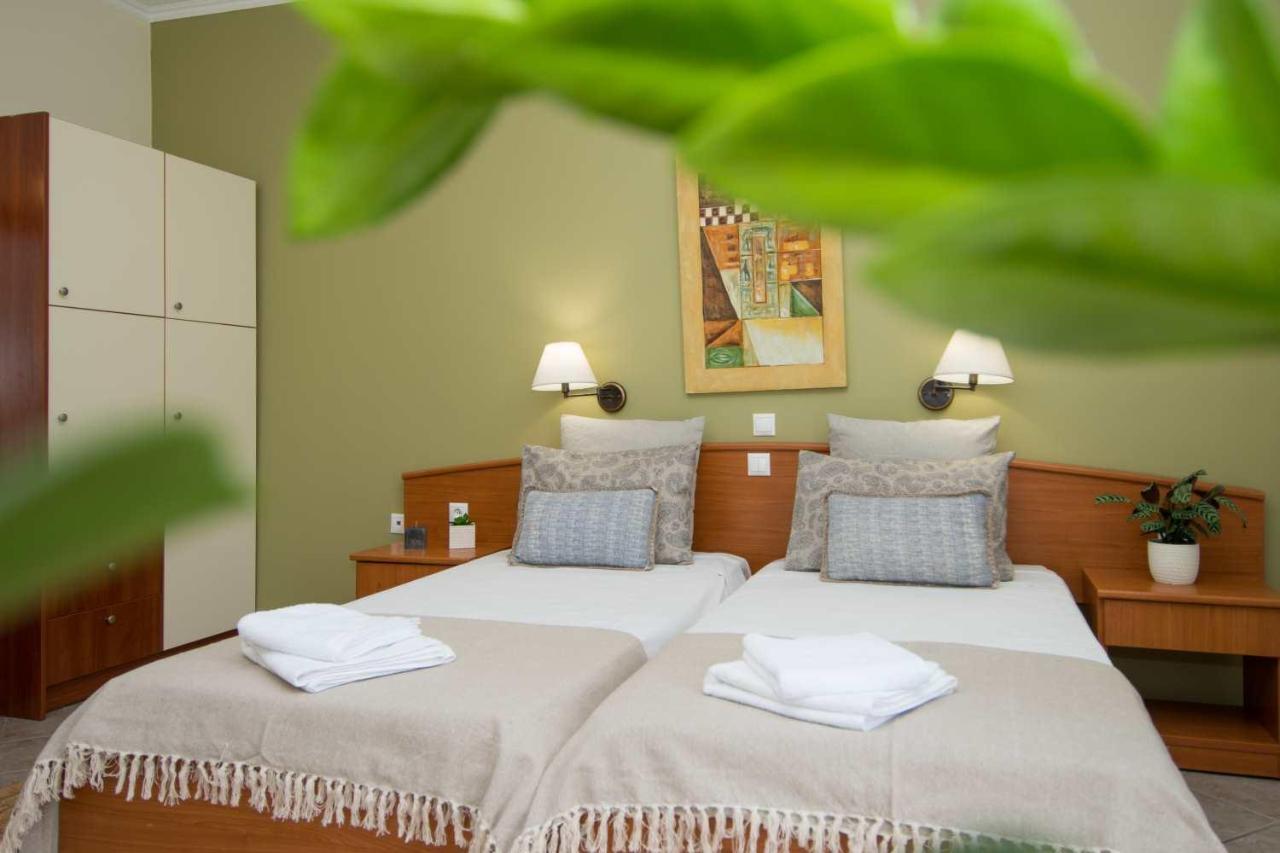 Spira Studios & Apartments In The Heart Of לגאנאס מראה חיצוני תמונה