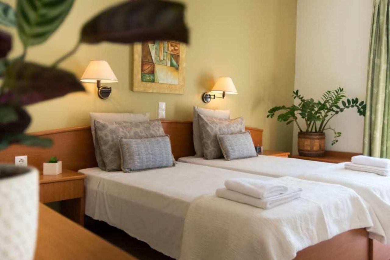 Spira Studios & Apartments In The Heart Of לגאנאס מראה חיצוני תמונה