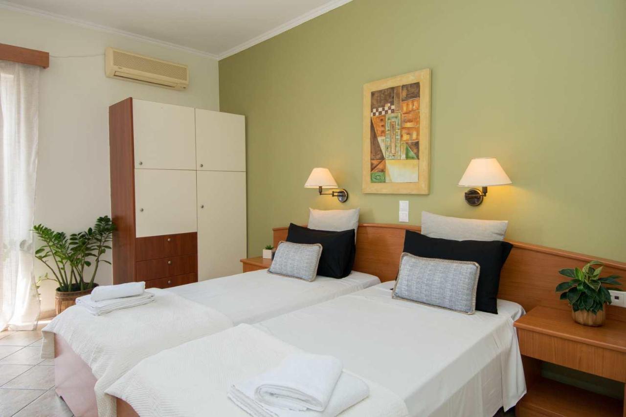 Spira Studios & Apartments In The Heart Of לגאנאס מראה חיצוני תמונה