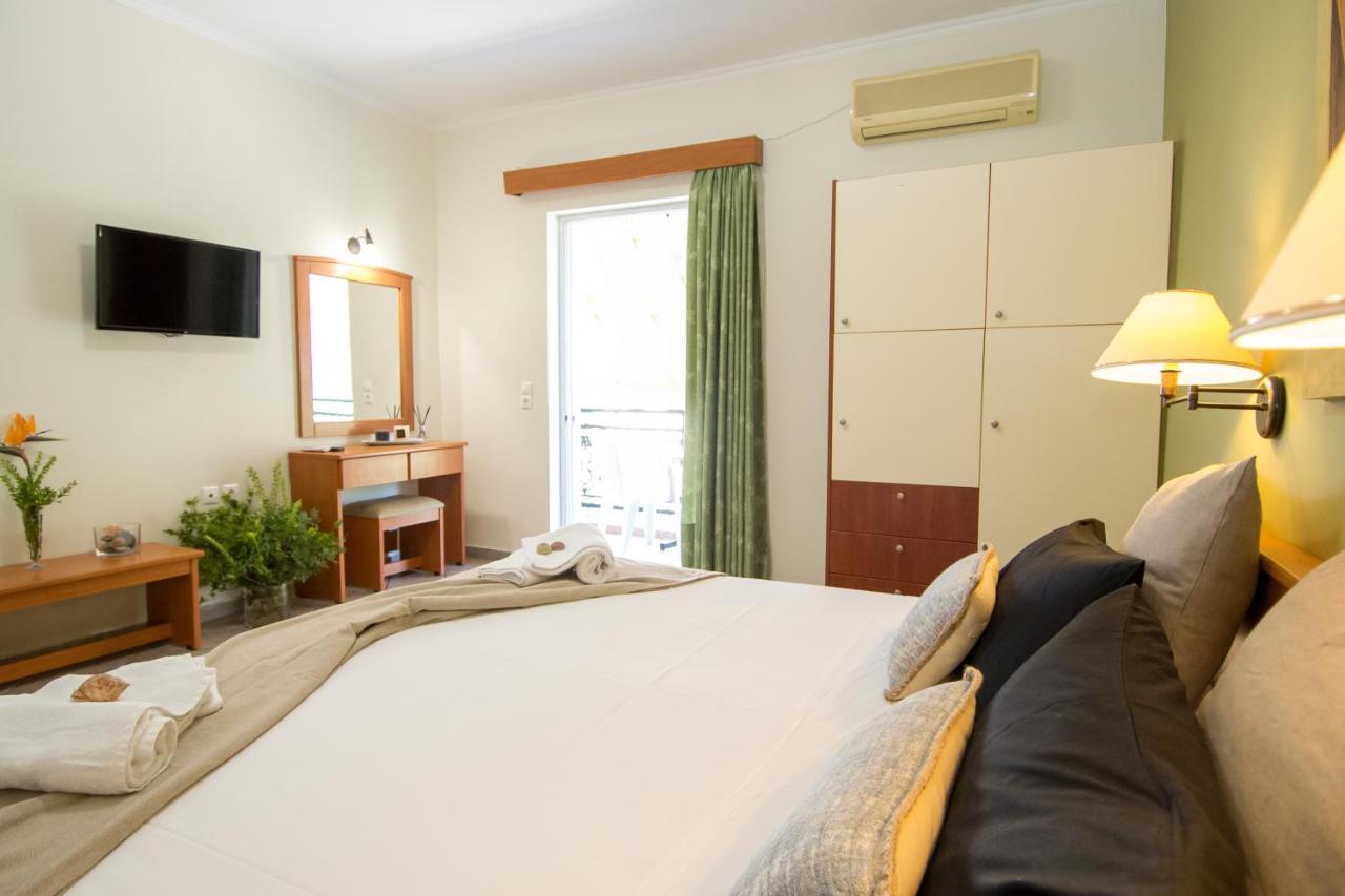 Spira Studios & Apartments In The Heart Of לגאנאס מראה חיצוני תמונה