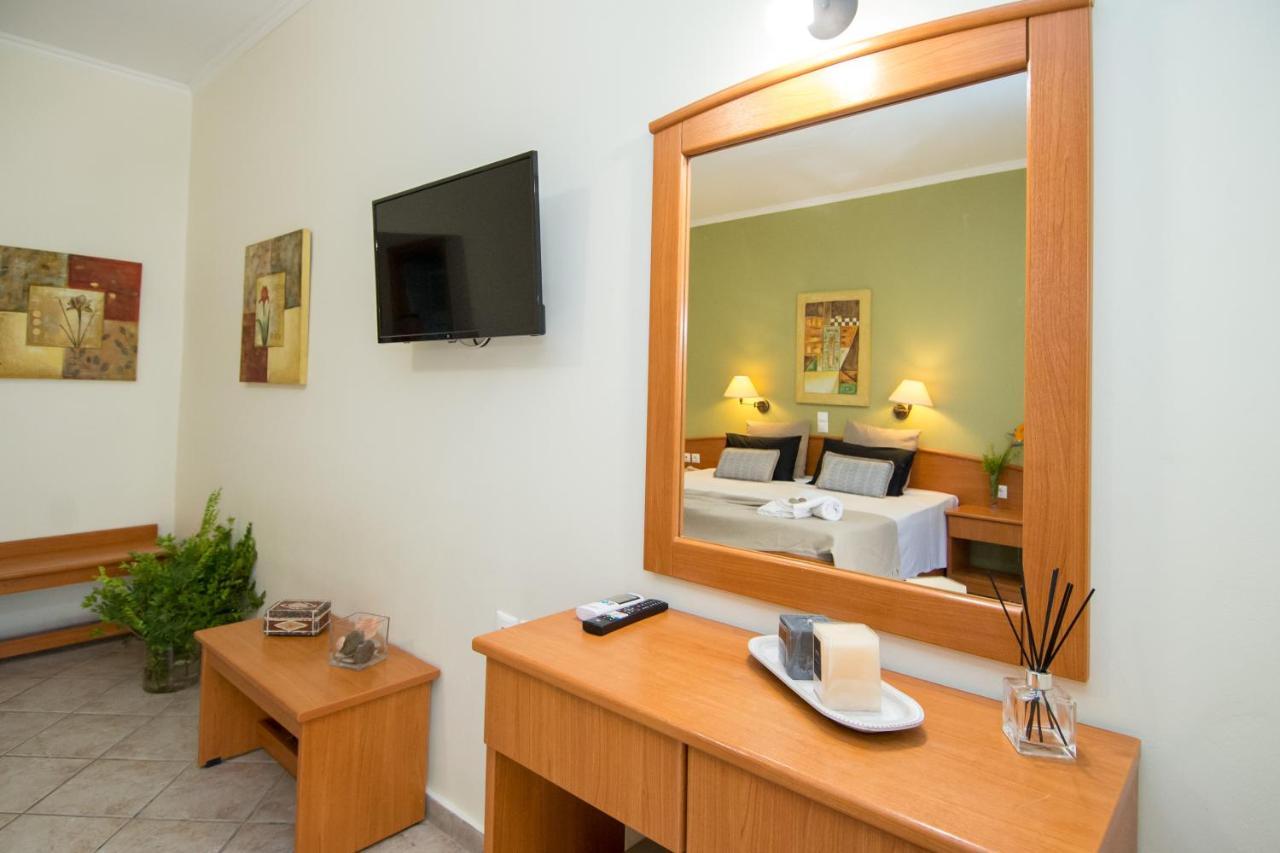Spira Studios & Apartments In The Heart Of לגאנאס מראה חיצוני תמונה